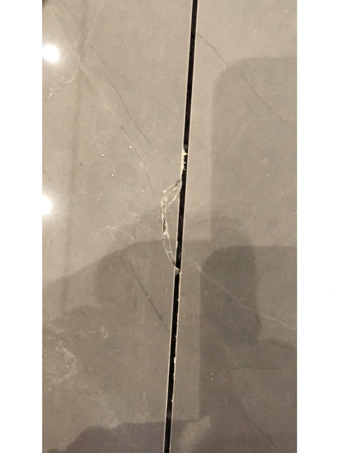 瓷砖烂了怎么办才能修补(瓷砖烂了怎么办才能修补呢) 瓷砖烂了怎么办才能修补(瓷砖烂了怎么办才能修补呢)