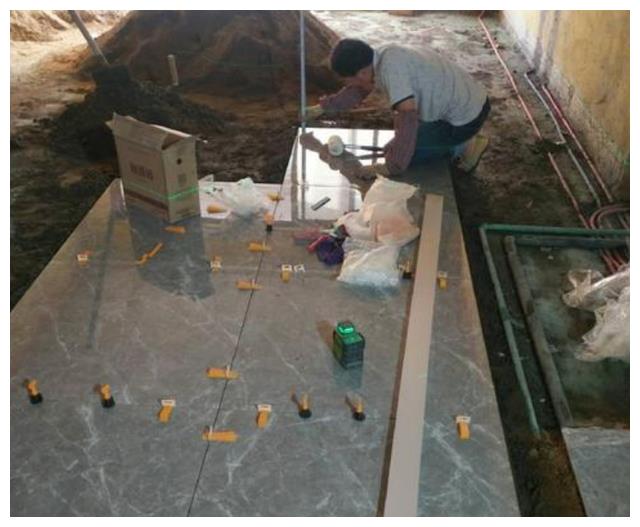 找铺瓷砖工人(找铺瓷砖工人工资多少) 找铺瓷砖工人(找铺瓷砖工人工资多少)